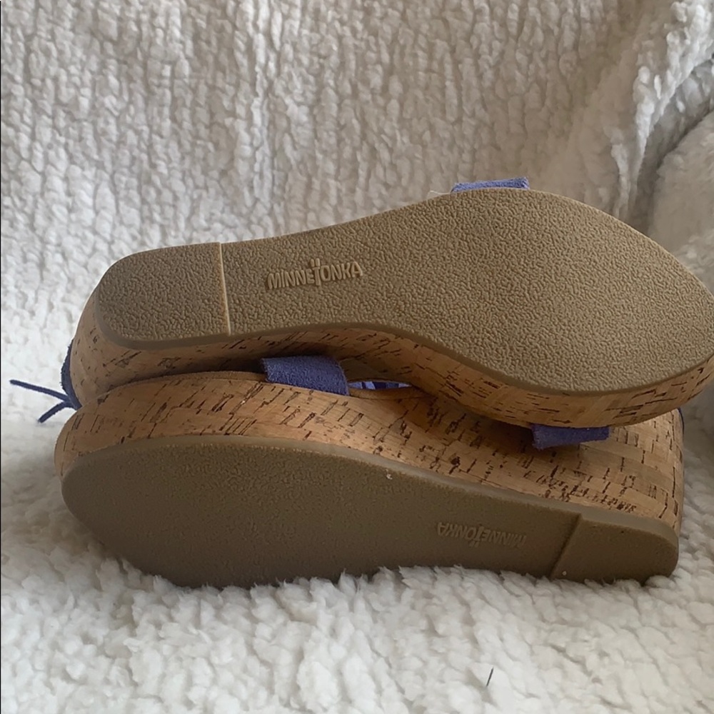 MINNETONKA SANDALS SIZE 9 - Picture 5 of 10